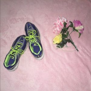 Blue Nike Initiator Tennis Shoes